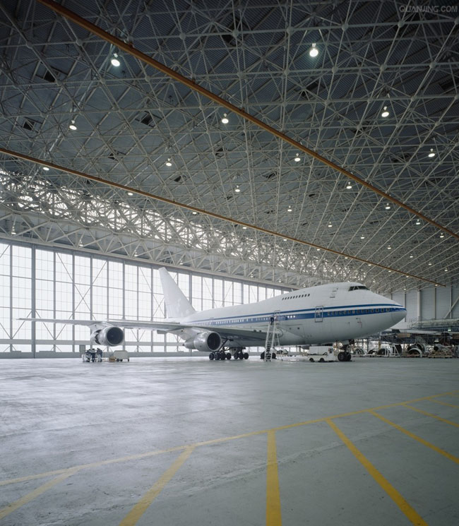 湘乡航空工业螺栓球网架工程